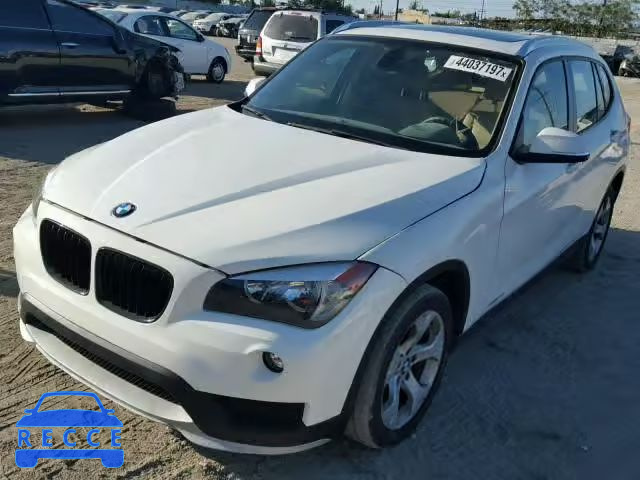 2015 BMW X1 WBAVM1C50FVW58241 Bild 1