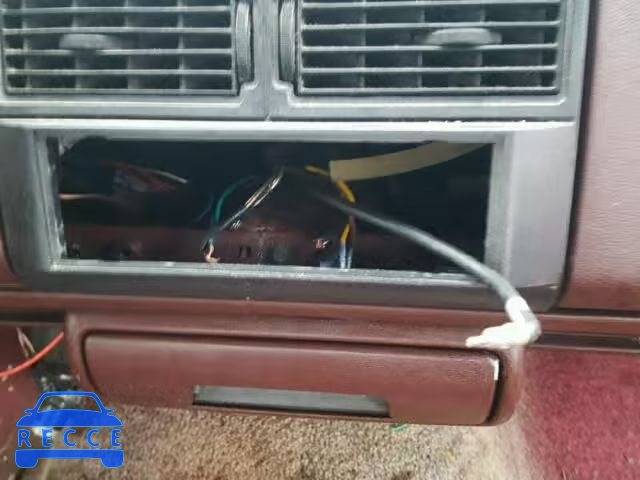 1993 GMC SIERRA 1GTEC19K5PE552646 Bild 8
