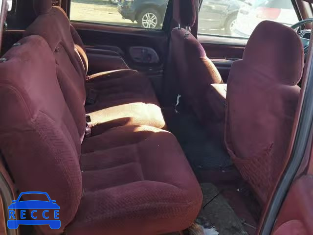 1997 CHEVROLET SUBURBAN 1GNEC16R5VJ385959 image 5