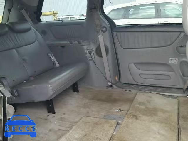 2009 TOYOTA SIENNA 5TDBK22C19S024940 image 5