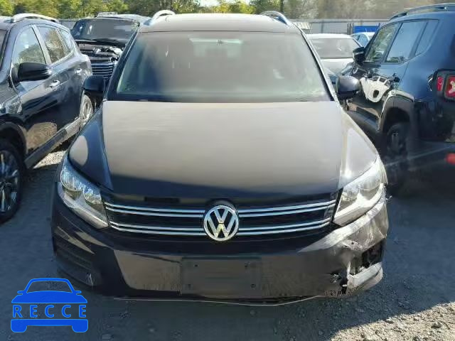 2017 VOLKSWAGEN TIGUAN WVGSV7AX9HW509524 image 8
