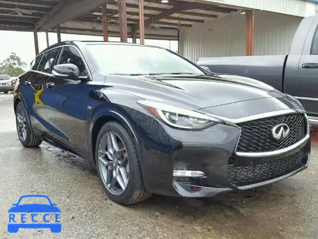 2018 INFINITI QX30 SJKCH5CP2JA040472 image 0