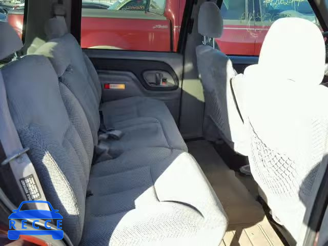 1999 CHEVROLET TAHOE 1GNEC13R8XR104357 image 5