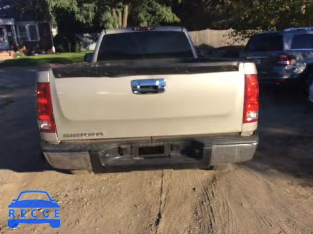 2007 GMC NEW SIERRA 1GTEC14X67Z607181 image 4