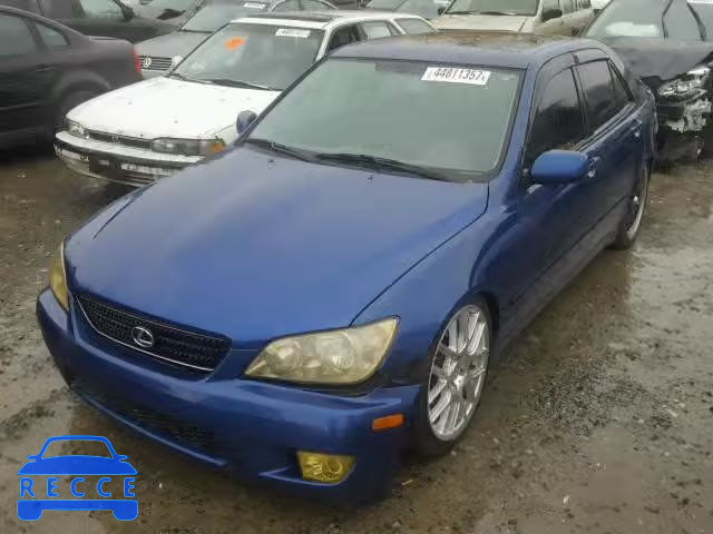 2002 LEXUS IS JTHBD192220042940 image 1