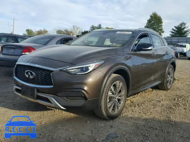 2017 INFINITI QX30 SJKCH5CR2HA030584 image 1