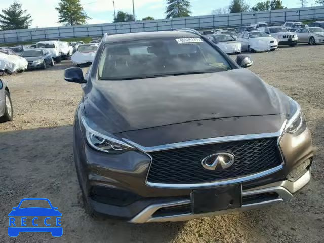 2017 INFINITI QX30 SJKCH5CR2HA030584 image 8