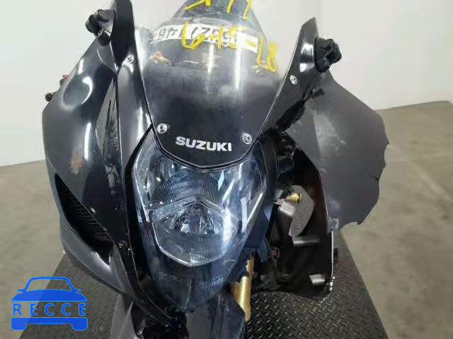 2004 SUZUKI GSX-R1000 JS1GT75AX42101115 image 8