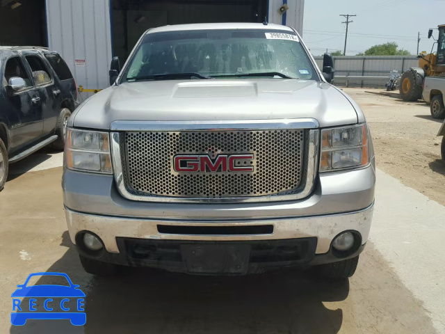 2009 GMC SIERRA C25 1GTHC43699F125851 image 8