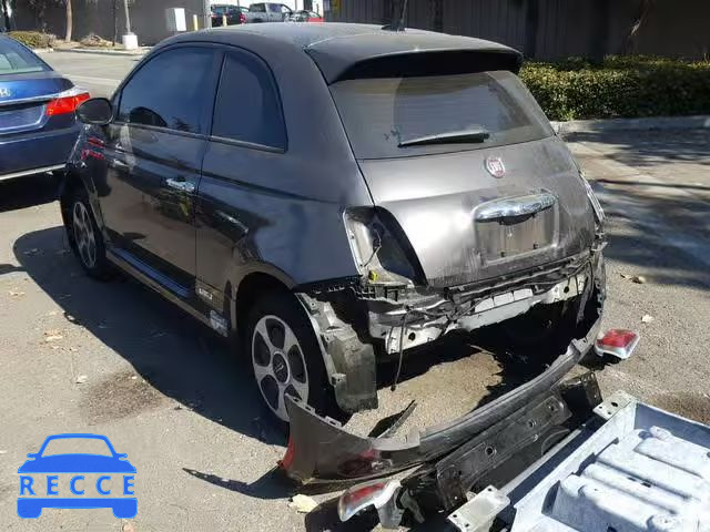 2017 FIAT 500 ELECTR 3C3CFFGE2HT598272 image 2