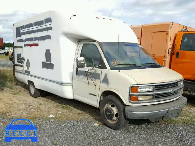 2000 CHEVROLET EXPRESS 1GBJG31R7Y1210281 image 0
