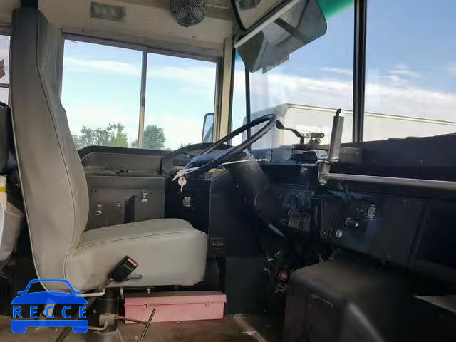 2000 INTERNATIONAL 3000 3800 1HVBBAAP8YH283632 зображення 4
