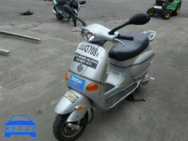 2005 VESPA M198F ZAPM198F155012940 Bild 1