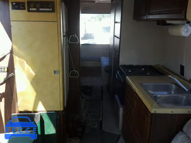 1975 GMC MOTOR HOME TZE165V100861 image 5