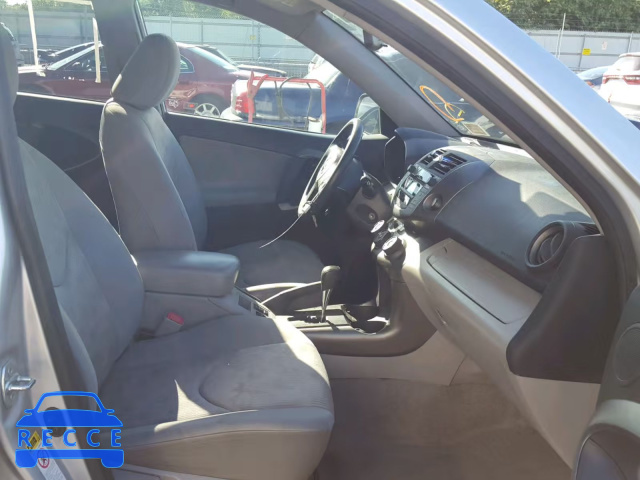 2010 TOYOTA RAV 4 JTMBF4DV8AD026246 image 4