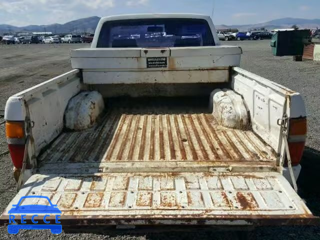 1985 TOYOTA PICKUP RN6 JT4RN60R6F5090583 image 5
