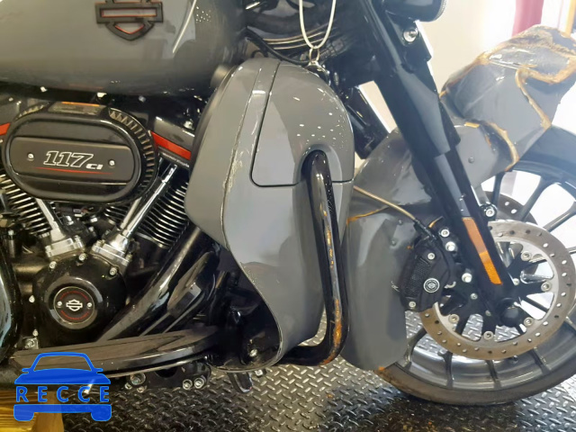 2018 HARLEY-DAVIDSON FLHXSE CVO 1HD1PXL10JB953826 image 16