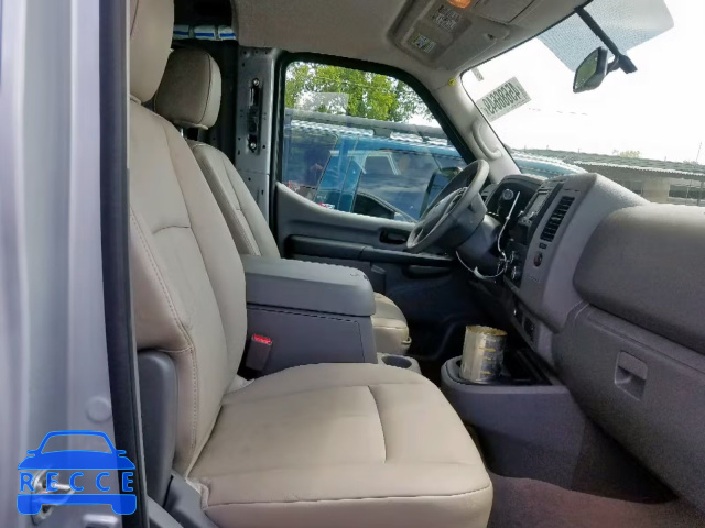 2019 NISSAN NV 3500 5BZAF0AA9KN851889 image 4