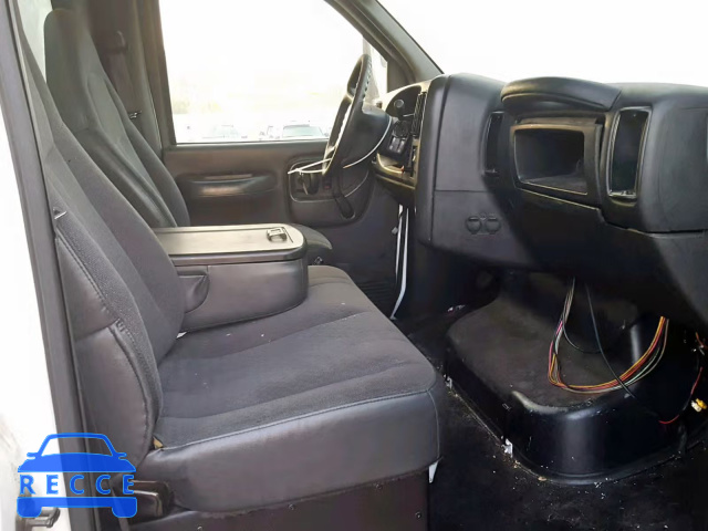 2003 GMC C7500 C7C0 1GDJ7J1E83F515955 image 4