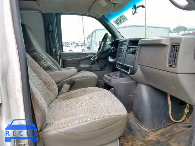 2005 CHEVROLET EXPRESS 1GCHG39U551107777 зображення 4