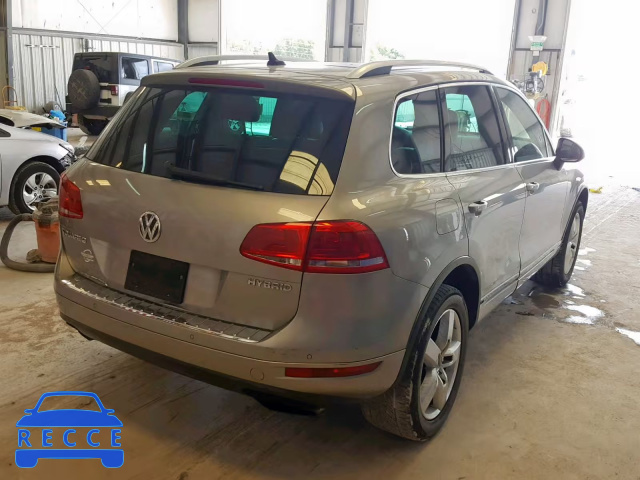 2011 VOLKSWAGEN TOUAREG HY WVGFG9BP0BD001208 image 3