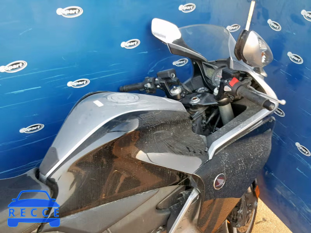 2013 HONDA VFR1200 F JH2SC6319DK300130 зображення 4