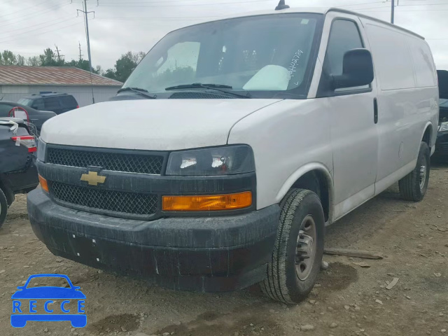 2019 CHEVROLET EXPRESS G2 1GCWGAFP2K1284034 image 1