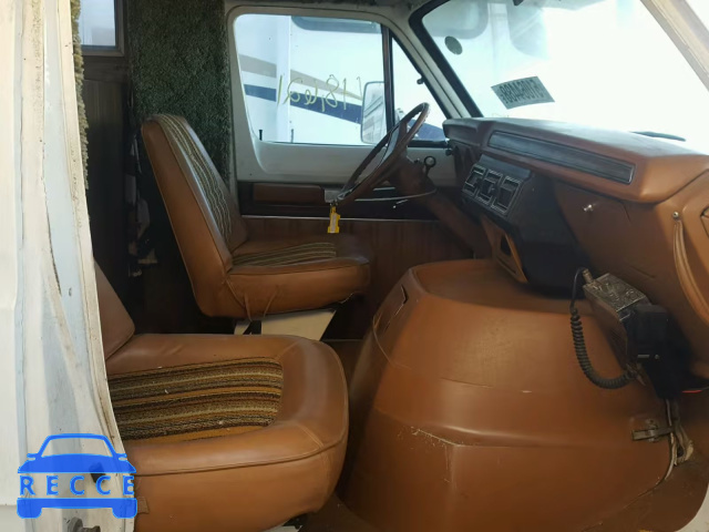 1977 DODGE MOTORHOME F44CD7V028214 зображення 4