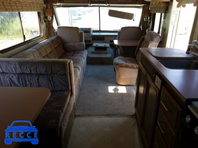 1989 GMC MOTOR HOME 1GDKP37W9K3501630 image 13