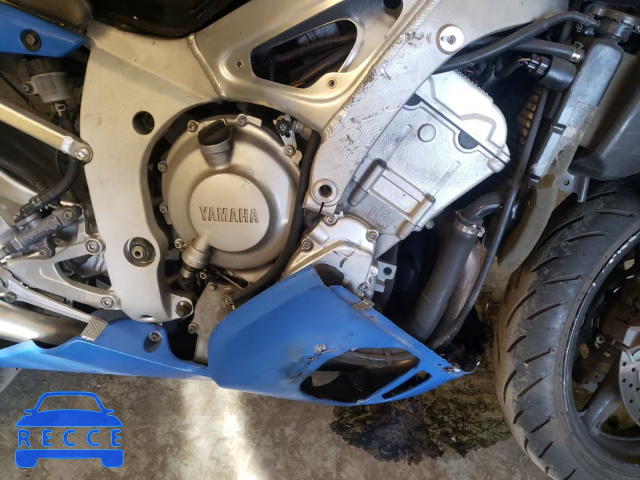 2001 YAMAHA YZFR6 L JYARJ04E21A017898 image 6