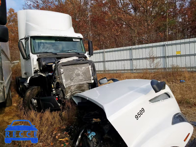 2020 VOLVO VN VNL 4V4NC9TH1LN257442 зображення 0