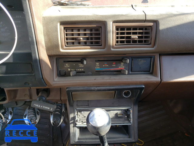 1985 TOYOTA PICKUP RN6 JT4RN60R2F5036648 image 8