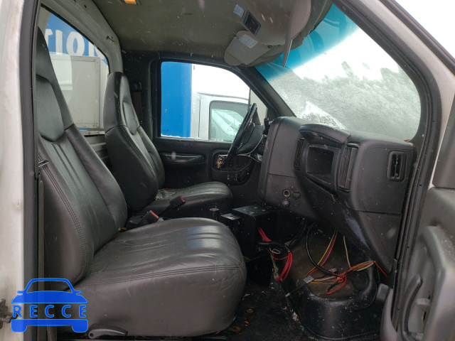 2003 CHEVROLET C4500 C4C0 1GBE4E1163F511345 image 4