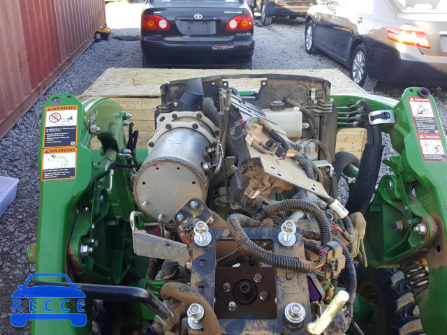 2017 JOHN DEERE TRACTOR 1LV3033RCHH102277 image 8