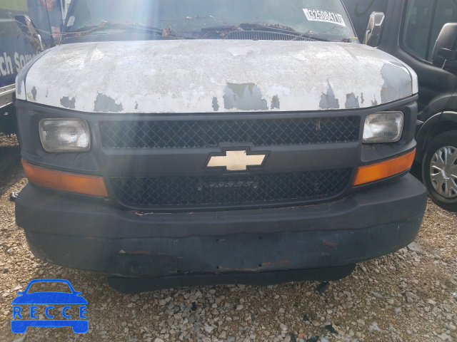 2003 CHEVROLET EXPRESS 1GBJG31U931201627 Bild 8