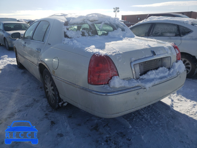 2003 LINCOLN TOWNCAR 1LNHM81W43Y704499 зображення 2