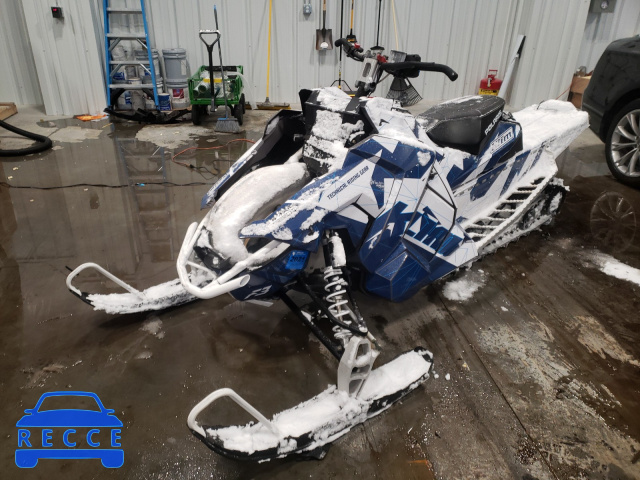 2018 POLARIS SWITCHBACK SN1EEC8P8JC176348 image 1