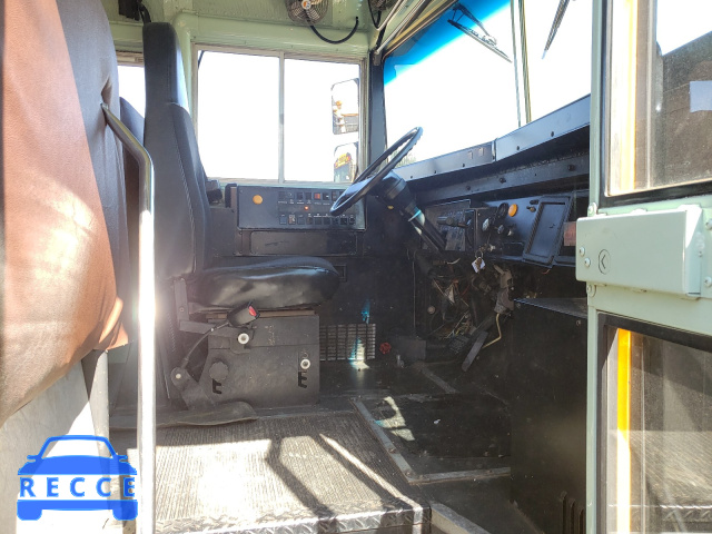 1995 INTERNATIONAL 3000 3800 1HVBBABN9SH675152 image 4