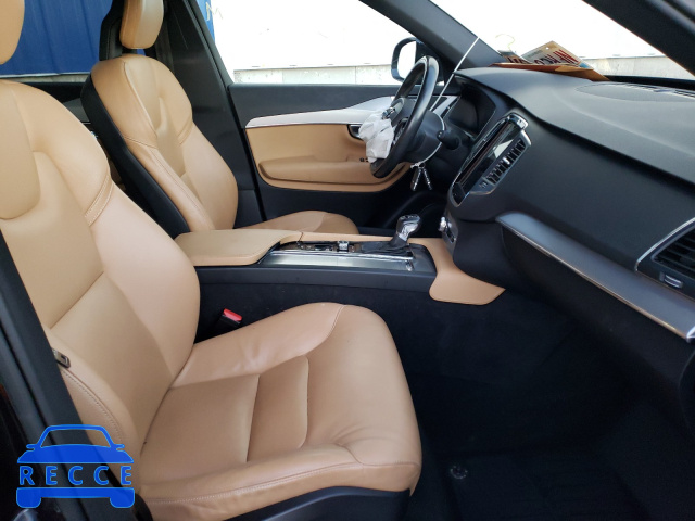 2017 VOLVO XC90 T5 YV4102XK5H1134240 Bild 4
