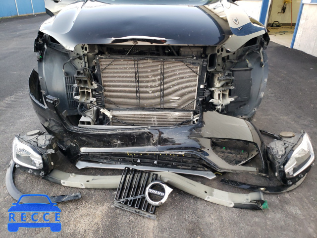 2017 VOLVO XC90 T5 YV4102XK5H1134240 Bild 8