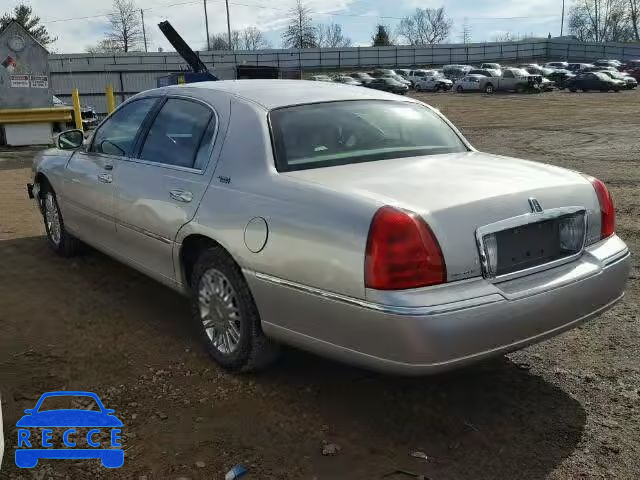 2008 LINCOLN TOWN CAR 2LNHM82V48X646567 image 2