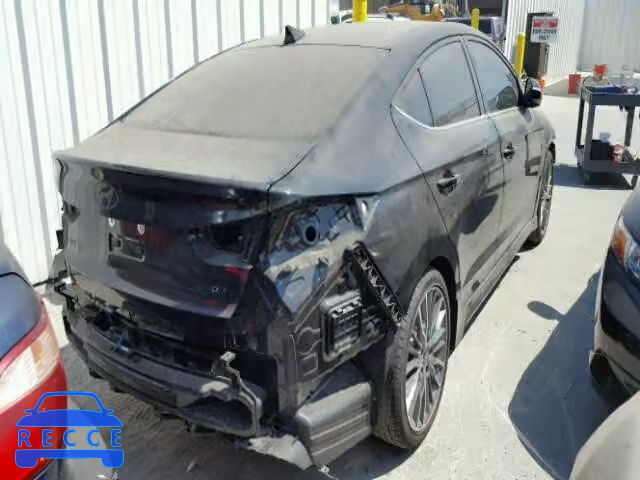 2017 HYUNDAI ELANTRA SP KMHD04LB7HU365619 image 3