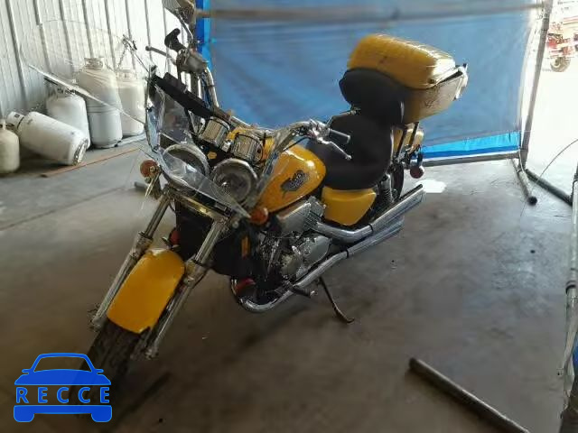 1995 HONDA VF750 C JH2RC4306SM101807 Bild 1