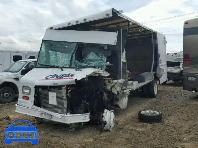 2000 FREIGHTLINER CHASSIS 4UZA4FA4XYCG84819 Bild 1