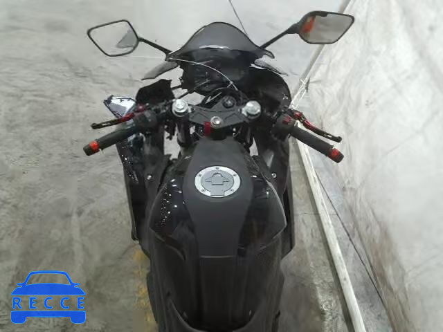 2015 YAMAHA YZFR3 MH3RH06Y9FK009646 image 4