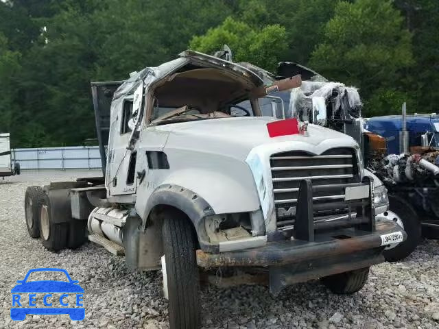 2007 MACK 700 1M1AT04Y37M004249 image 0