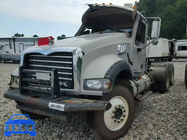 2007 MACK 700 1M1AT04Y37M004249 image 1