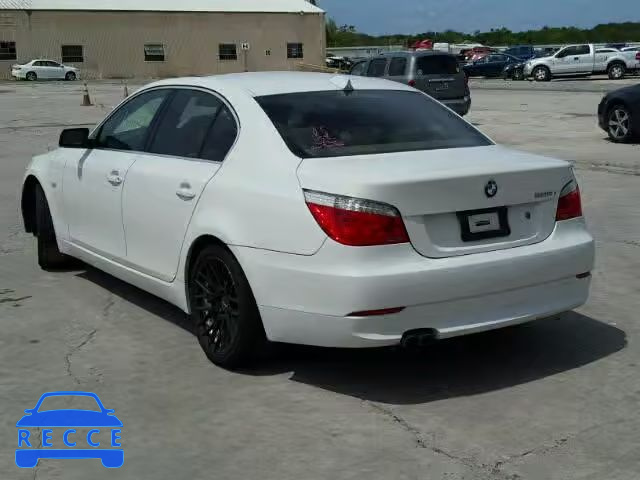 2010 BMW 528 WBANU5C58AC126263 Bild 2