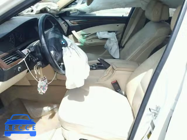 2010 BMW 528 WBANU5C58AC126263 Bild 5