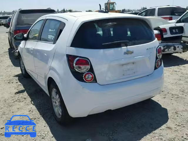 2016 CHEVROLET SONIC 1G1JC6SG0G4151098 зображення 2